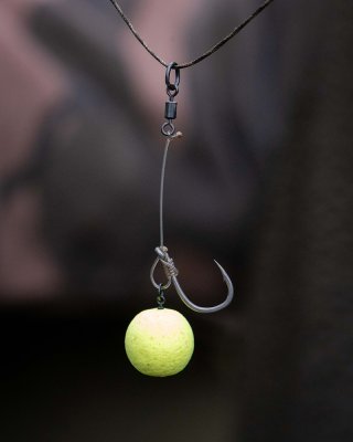 Zoom bild av Fox Carp Hooks Super Wide Gape Out-Turned Eye 2